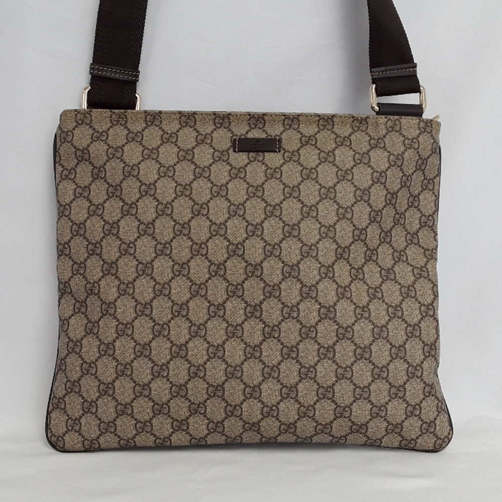 New Gucci 201446 GG Supreme Canvas messenger bag - Picture 4 of 8
